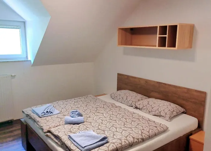 Planina Pod Sumikom Gasthuis 3*