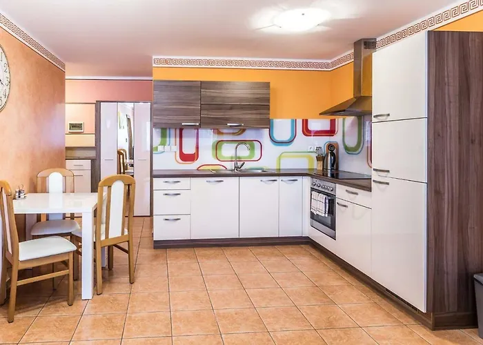 Gasthuis Planina Pod Sumikom 3*